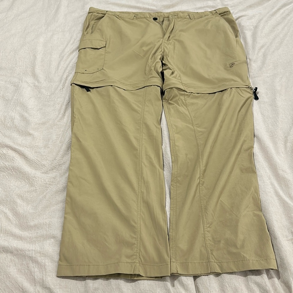 Magellan Outdoors Fish Gear Men’s 2XL Water Repellant Pants. Zip Off